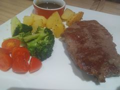 -必胜客(花舞大唐博物馆店)