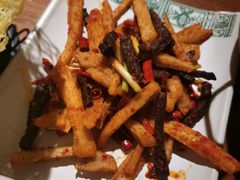 牛干巴炸藕条-云海肴云南菜(正大广场店)