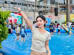 -观澜湖新城运动奥莱区