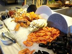 -JW万豪厨房餐厅·滨海草坪烧烤·海鲜·海景(三亚绿发山海天JW万豪酒店)