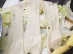 -屯老二农家铁锅炖·行业领军者(梅江店)
