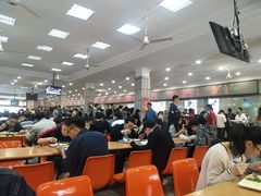 大堂-浙江大学玉泉校区四食堂