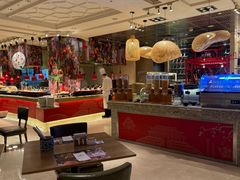 -咖啡苑自助餐厅·中国大饭店