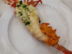 -山明水秀大饭店