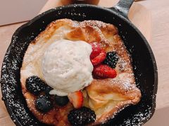 -Oasis Bar & Grill