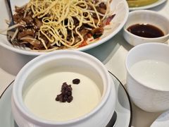 -香港狮子山下·明星粤菜餐厅(北苑店)