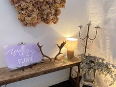 -FLOVIE FLORIST CAFE