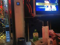 -GAGA主题量贩式KTV平价店(工大店)