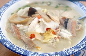 Fish Soup with Mushroom and Noodles