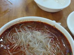 帽结子肥肠粉-白家高记肥肠粉(总店)