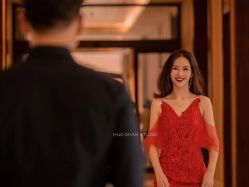 点击看大图 -艾米丽婚纱礼服