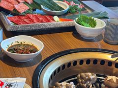 -炼火烤肉店