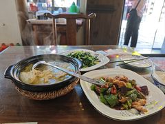 -缘来聚·徽菜名店(黄山宏村店)