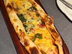 四季皮塔饼-Efes Turkish & Mediterranean Cuisine 艾菲斯餐厅(陆家嘴店)