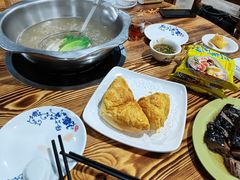 土灶牛骨汤锅底-三千坪超级火锅市场·土灶牛肉火锅