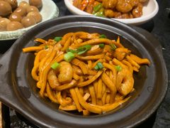 -圣河湾虾饺美食(站前店)