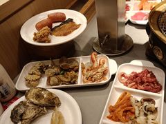 -山焱·炭火自助烤肉(周浦万达店)