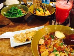-天府小面馆(Emporium)