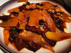 -八府香鸭·啫啫煲(华山路店)