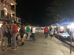 -乌托邦酒吧和餐厅