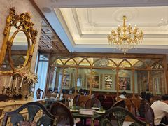 -秘密旅行Bonjour(黑金冠 江南西店)