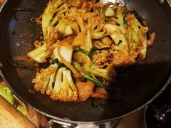 -弄堂里(滨江龙湖天街店)