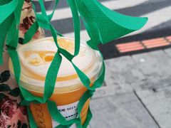 芒果西番莲星冰乐-星巴克(杭州湖滨银泰E区店)