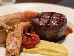 -恰餐厅及酒吧 CHAR Bar & Grill (北京丽都皇冠假日店)