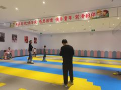 -米高轮滑·自由式轮滑·速桩·滑板(锦辉店)