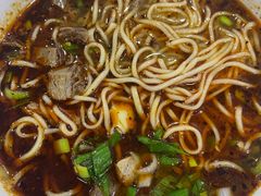 -牛一嘴·兰州牛肉面·大盘鸡(财富中心店)