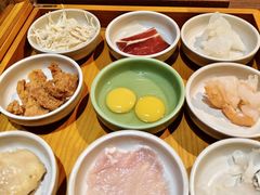 -良米山·云南野生菌过桥米线(上海首店)