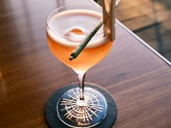 -FLAIR顶层餐厅酒吧(浦东丽思卡尔顿酒店)