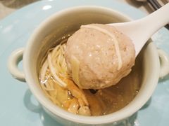 -梅龙镇酒家(南京西路总店)