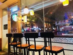-星巴克(广州淘金路店)