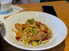 -一坐一忘云南菜(嘉里中心店)