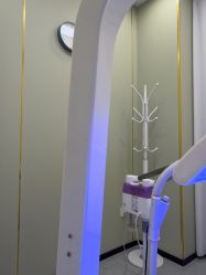 -苗医生0感祛痘连锁