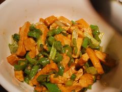 -费大厨辣椒炒肉(万家丽一店)