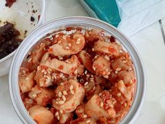 麻辣萝卜干-鑫记婆婆兔·成都特产·兔头手撕兔(太古里店)