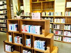 -香洲区图书馆(乐士文化区店)