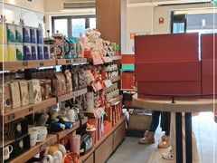 零售区-星巴克臻选(成都宽窄巷子店)