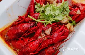 Numbing and Spicy Lobster