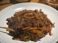 桂林酸笋紫苏炒牛腱-桂小厨广西菜(印象城店)