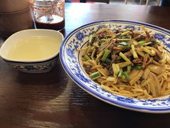 -阿扁杭州面(苗圃店)