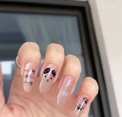 -赢韵美甲美睫瑞士净斑中心