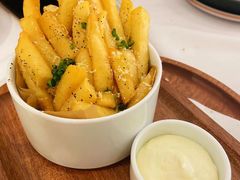 -阿妮叶李(光谷世界城店)