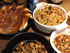 -鸿通城购物中心