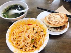 粉丝汤-子午路张记肉夹馍(翠华路店)