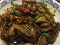 -鑫小城故事·砂锅·排骨藕汤(兴业路店)