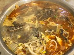 -清真·玛丽亚新疆菜主题餐厅(浙江中路店)