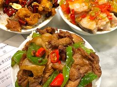 -雀蓝川菜(奥体广场店)